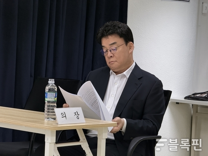 28일 열린 더본코리아 정기주주총회에 백종원 대표가 참석한 모습. 사진ㅣ연합뉴스