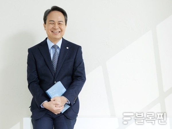 진옥동 신한금융그룹 회장. 사진ㅣ신한금융그룹