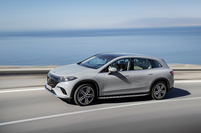 메르세데스-벤츠의 더 뉴 EQS 450 4MATIC SUV. 사진ㅣ한국수입자동차협회