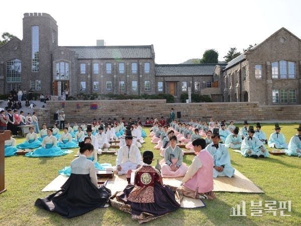 부산대 효원성년제. 사진ㅣ부산대학교 