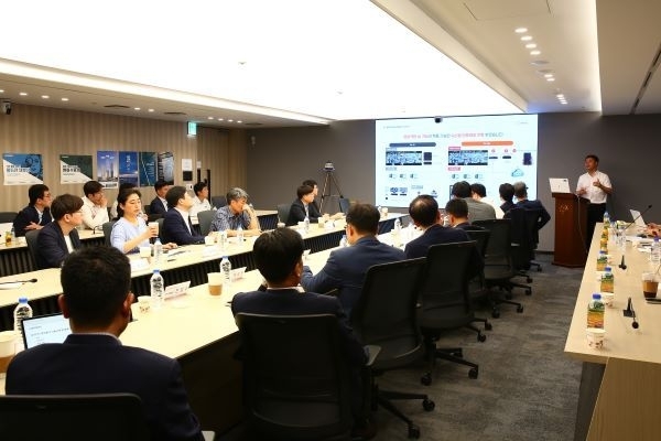 ㈜한화 건설부문은 지난 7월 25일 AI 영상분석 기술을 접목한 스마트 관제 시스템 시연회를 진행했다. 사진ㅣ한화건설 