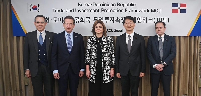 한-도미니카공화국 무역투자촉진프레임워크 체결…중남미 국가 중 처음